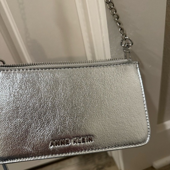 Anne Klein Crossbody Purse - Picture 3 of 5